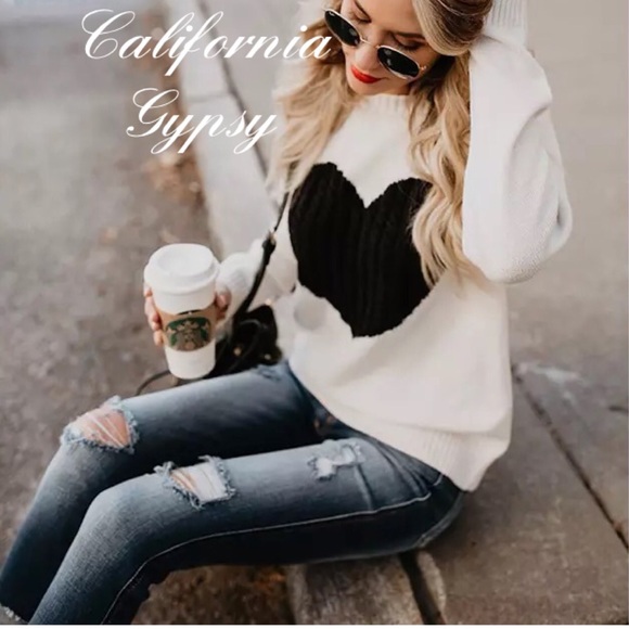 Heart Knit Sweater - Picture 4 of 6